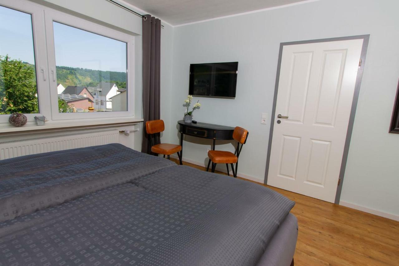 Weingut Gerd Muellers Hotel Krov Bagian luar foto