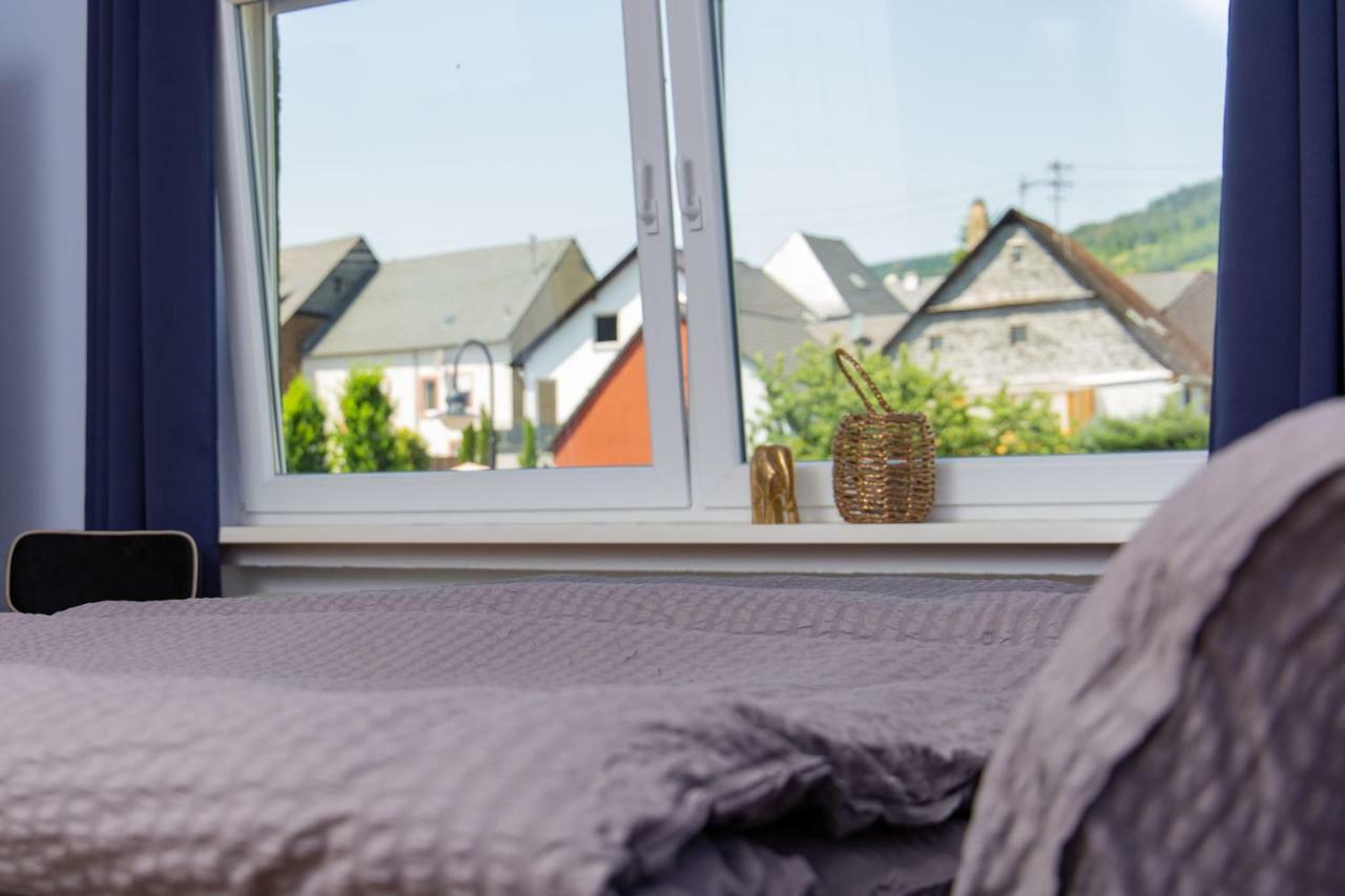Weingut Gerd Muellers Hotel Krov Bagian luar foto