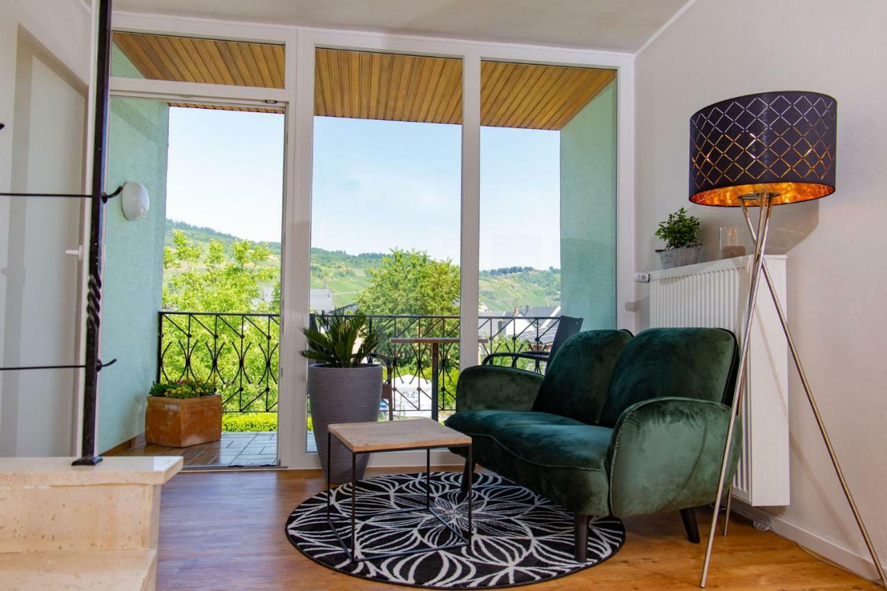 Weingut Gerd Muellers Hotel Krov Bagian luar foto
