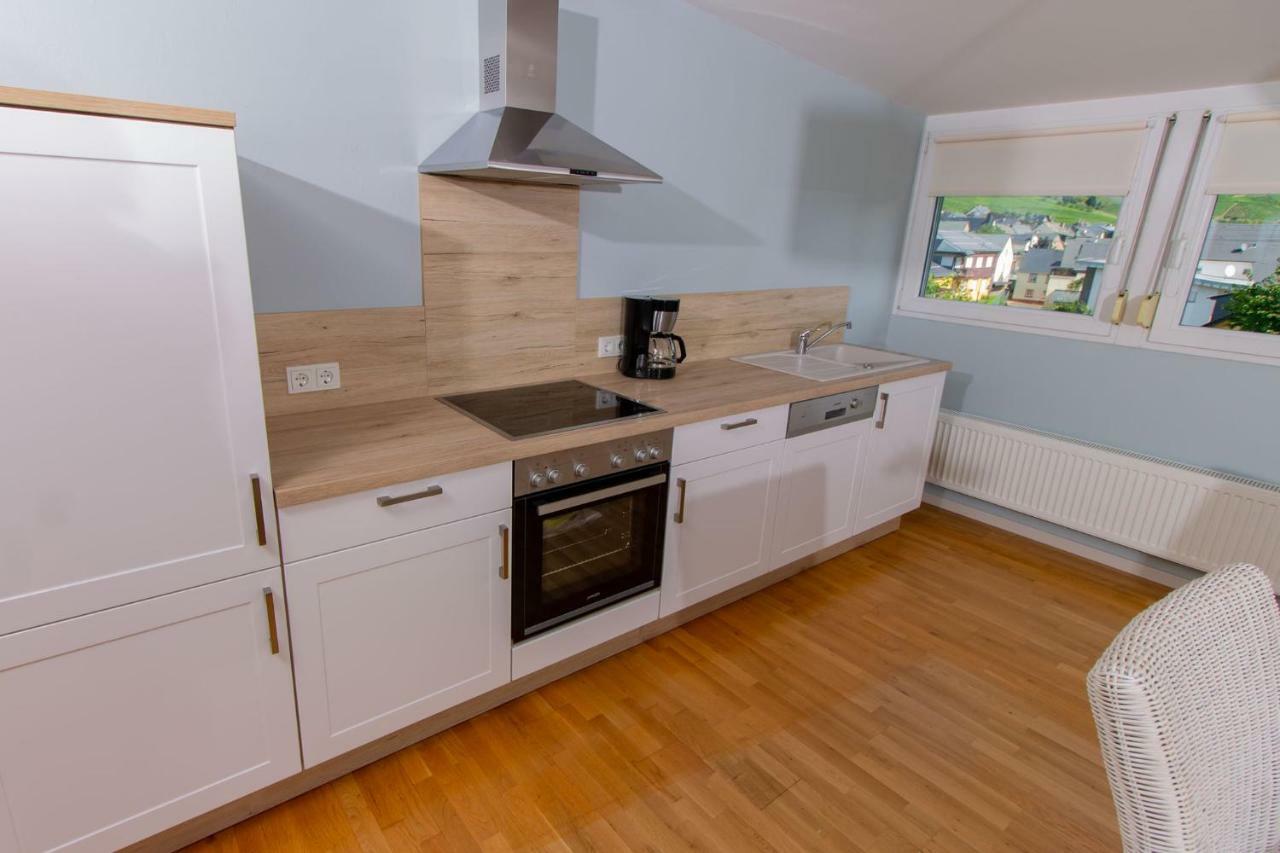 Weingut Gerd Muellers Hotel Krov Bagian luar foto